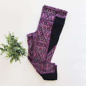 Athleta High Rise Tapestry Charuranga Capri